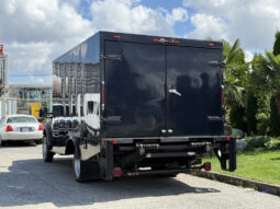 
										2017 Ford F-550 full									