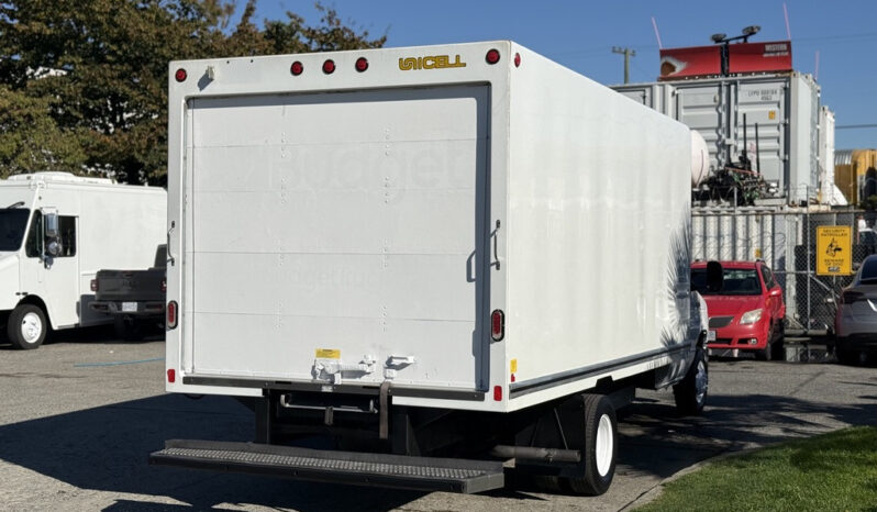 
								2019 Ford Econoline full									