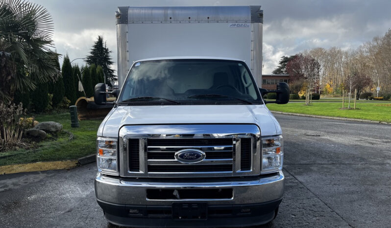 
								2021 Ford E-450 Super Duty full									