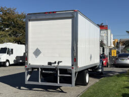 
										2017 Freightliner M2 106 full									