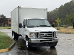 
										2022 Ford E-450 Super Duty full									