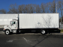
										2008 Peterbilt 355 full									
