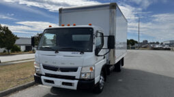 
										2018 Mitsubishi Fuso full									