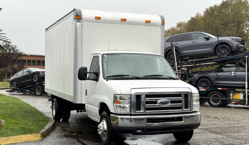 
								2013 Ford Econoline full									