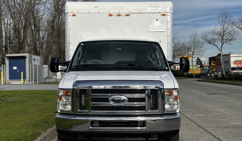 
								2013 Ford Econoline full									