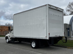 
										2006 Hino 268 full									