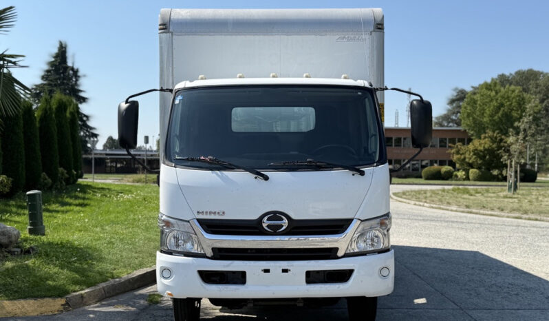 
								2020 Hino 155 full									
