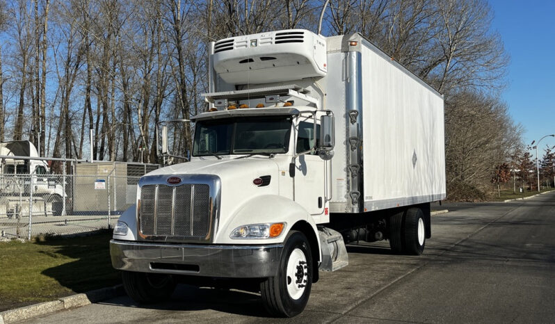 
								2008 Peterbilt 355 full									