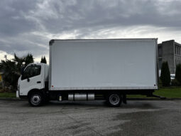 
										2018 Hino 195 full									