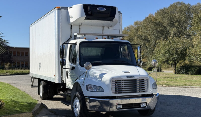 
								2017 Freightliner M2 106 full									