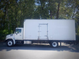 
										2013 Hino 268 full									