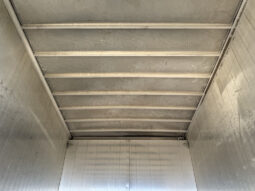 
										2011 Freightliner M2 106 full									