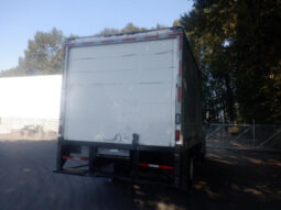 
										2011 Freightliner M2 106 full									
