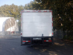 
										2011 Freightliner M2 106 full									