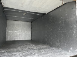 
										2013 Hino 195 full									