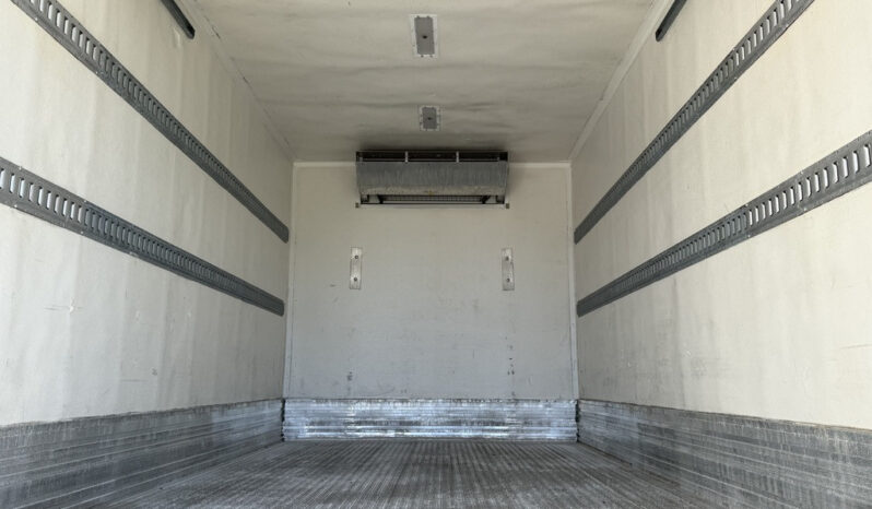 
								2017 Freightliner M2 106 full									