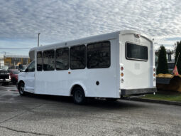 
										2017 Chevrolet Express full									