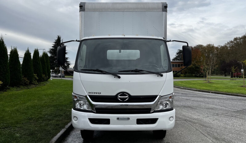 
								2018 Hino 195 full									