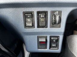 
										2006 Hino 268 full									