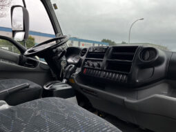 2013 Hino 195