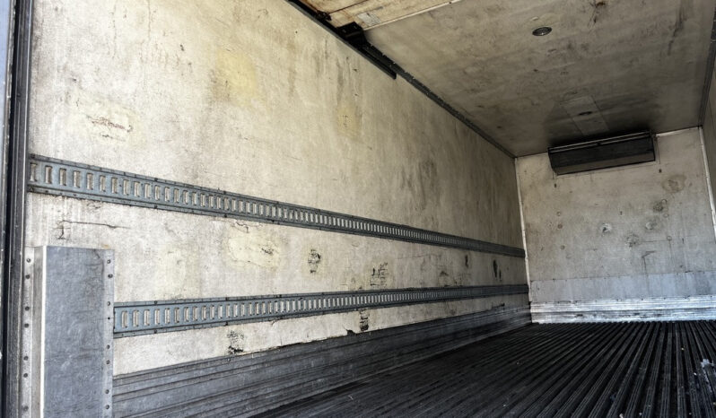 
								2008 Peterbilt 355 full									