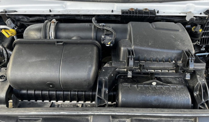 
								2021 Ford E-450 Super Duty full									