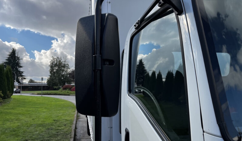 
								2019 Isuzu NPR-HD full									
