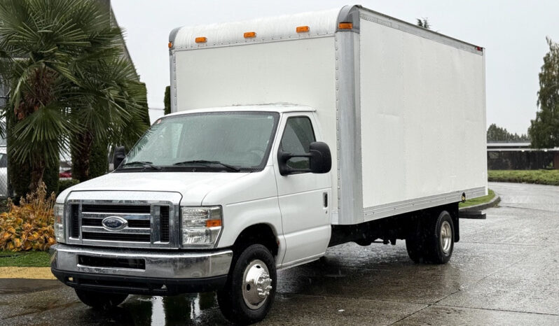 
								2013 Ford Econoline full									