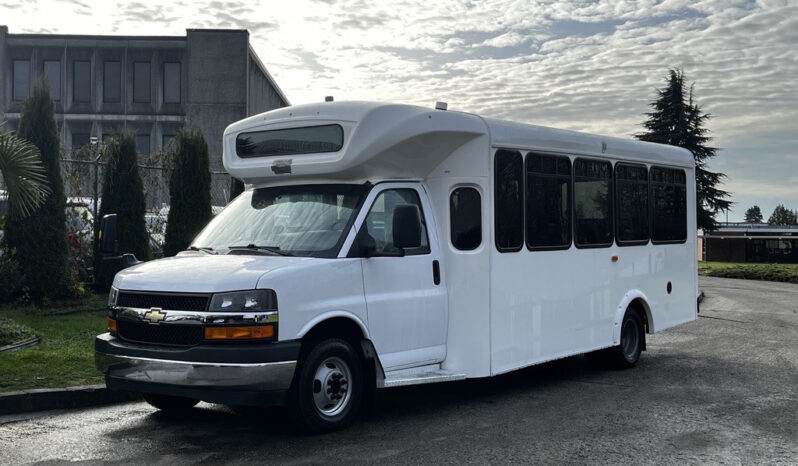 
								2017 Chevrolet Express full									