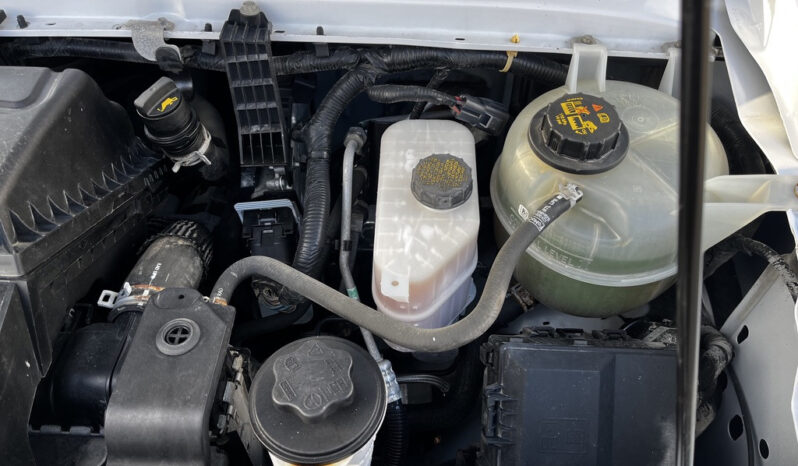 
								2021 Ford E-450 Super Duty full									