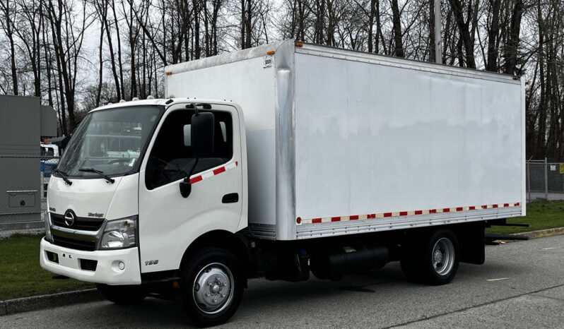 
								2013 Hino 195 full									