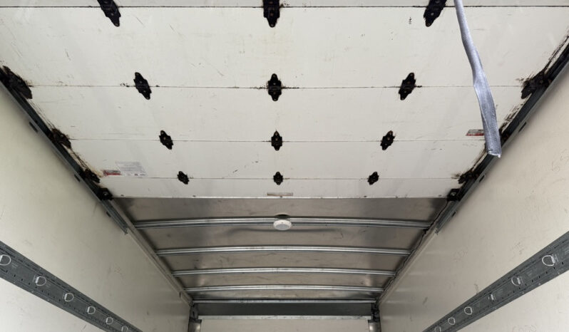
								2022 Ford E-450 Super Duty full									