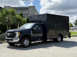 
										2017 Ford F-550 full									