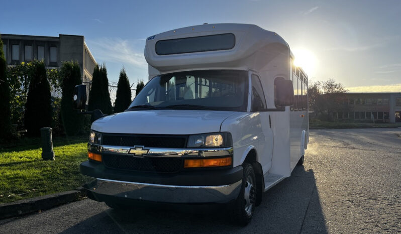 
								2017 Chevrolet Express full									