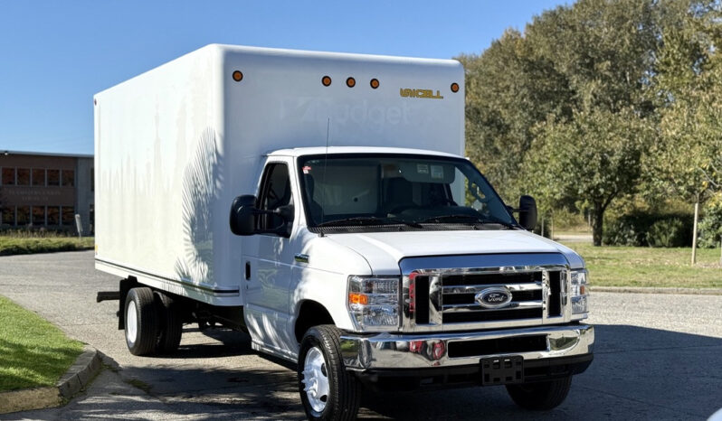 
								2019 Ford Econoline full									