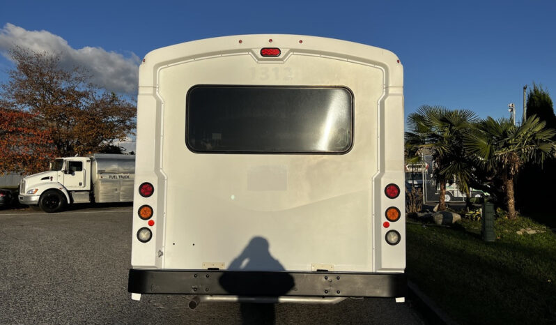 
								2017 Chevrolet Express full									