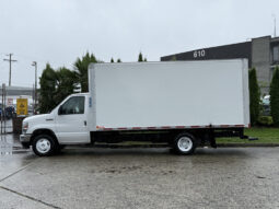 
										2022 Ford E-450 Super Duty full									
