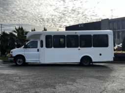 
										2017 Chevrolet Express full									
