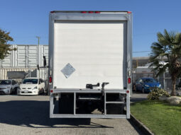 
										2017 Freightliner M2 106 full									