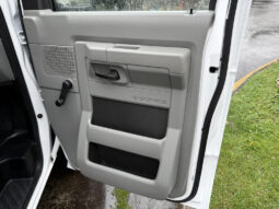 
										2022 Ford E-450 Super Duty full									