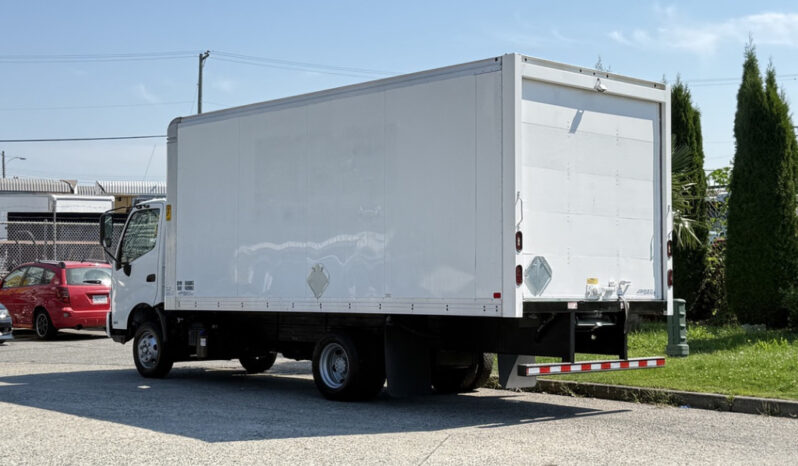 
								2020 Hino 155 full									