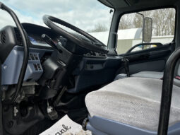 2006 Hino 268