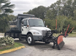 2006 Freightliner M2 106
