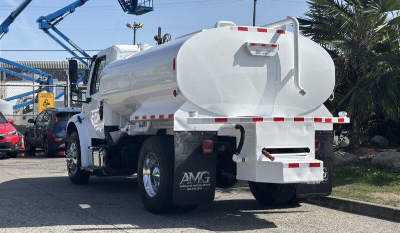 
								2014 Freightliner M2 106 full									