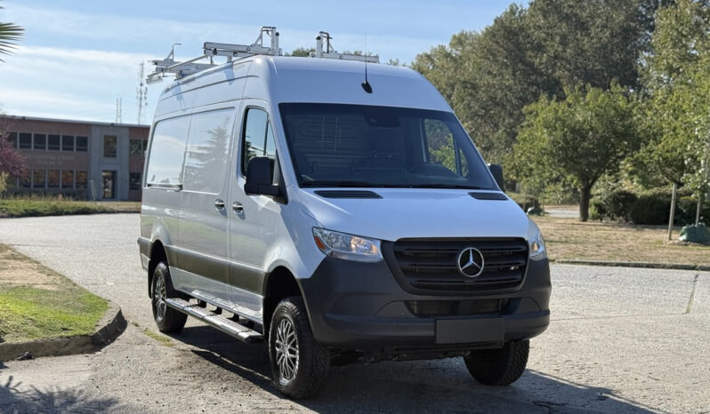 
								2023 Mercedes-Benz Sprinter full									