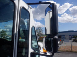 
										2008 International 7400 full									