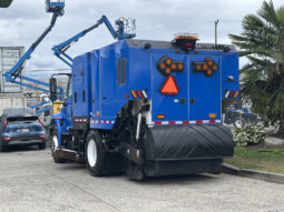 
										2013 International DuraStar full									