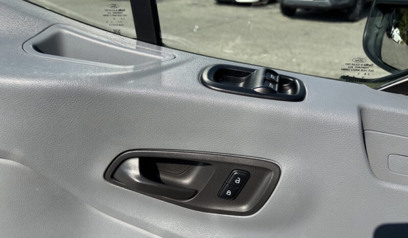 
								2016 Ford Transit-150 full									