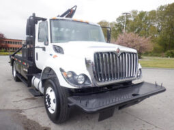 
										2013 International 7300 full									