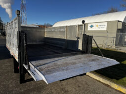 
										2014 Mitsubishi Fuso full									
